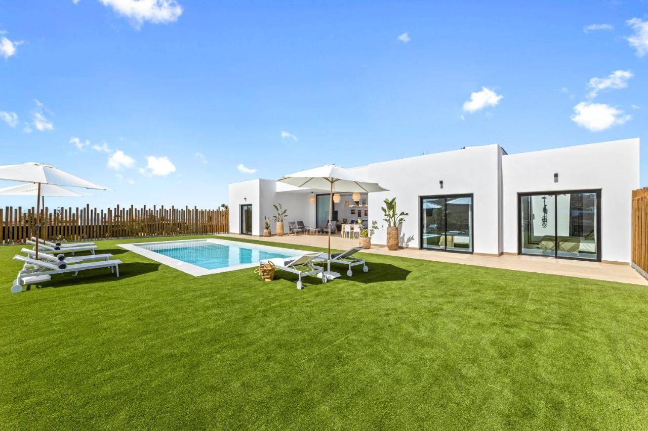 Villa Ayala Villaverde  المظهر الخارجي الصورة